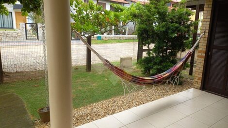 Apartamento en planta baja para hasta 7 personas en el barrio de Morrinhos en Garopaba/SC