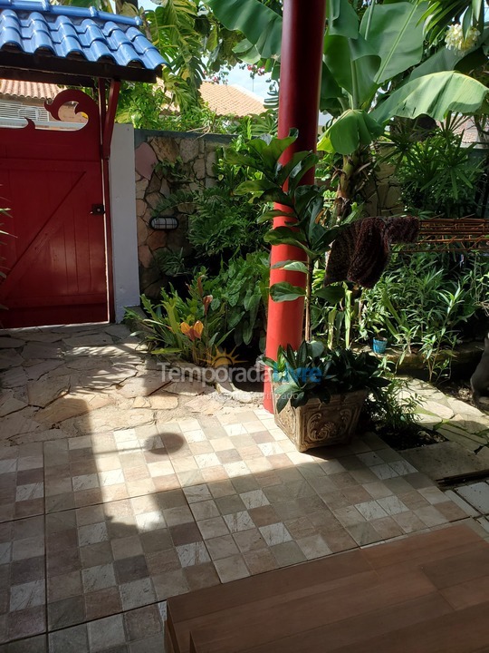 Casa para aluguel de temporada em Maceió (Jacarecica)