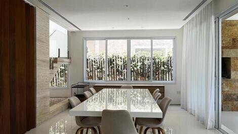 HOUSE NEAR THE SEA GREAT LOCATION