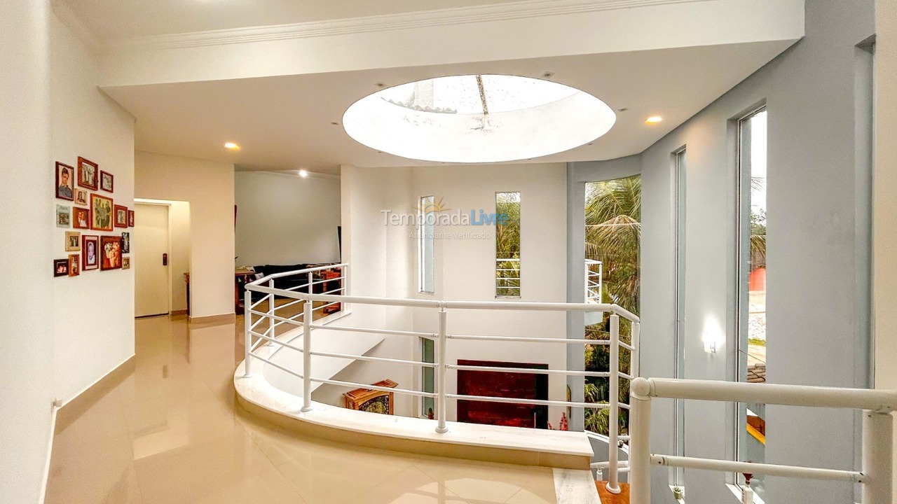 Casa para aluguel de temporada em Bertioga (Guaratuba)