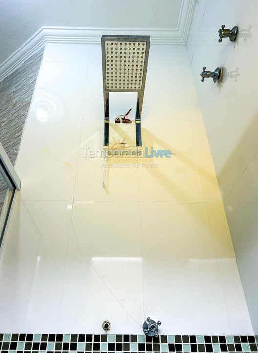 Casa para aluguel de temporada em Bertioga (Guaratuba)