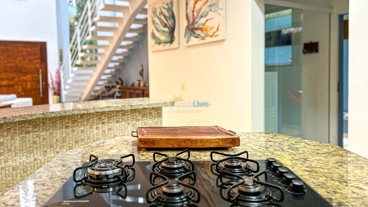 Casa para aluguel de temporada em Bertioga (Guaratuba)