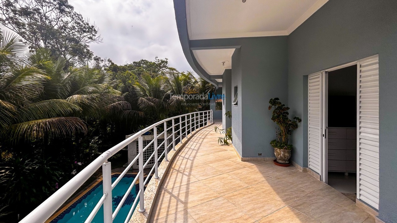 Casa para aluguel de temporada em Bertioga (Guaratuba)