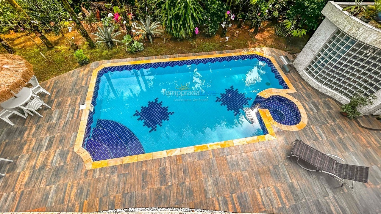 Casa para aluguel de temporada em Bertioga (Guaratuba)