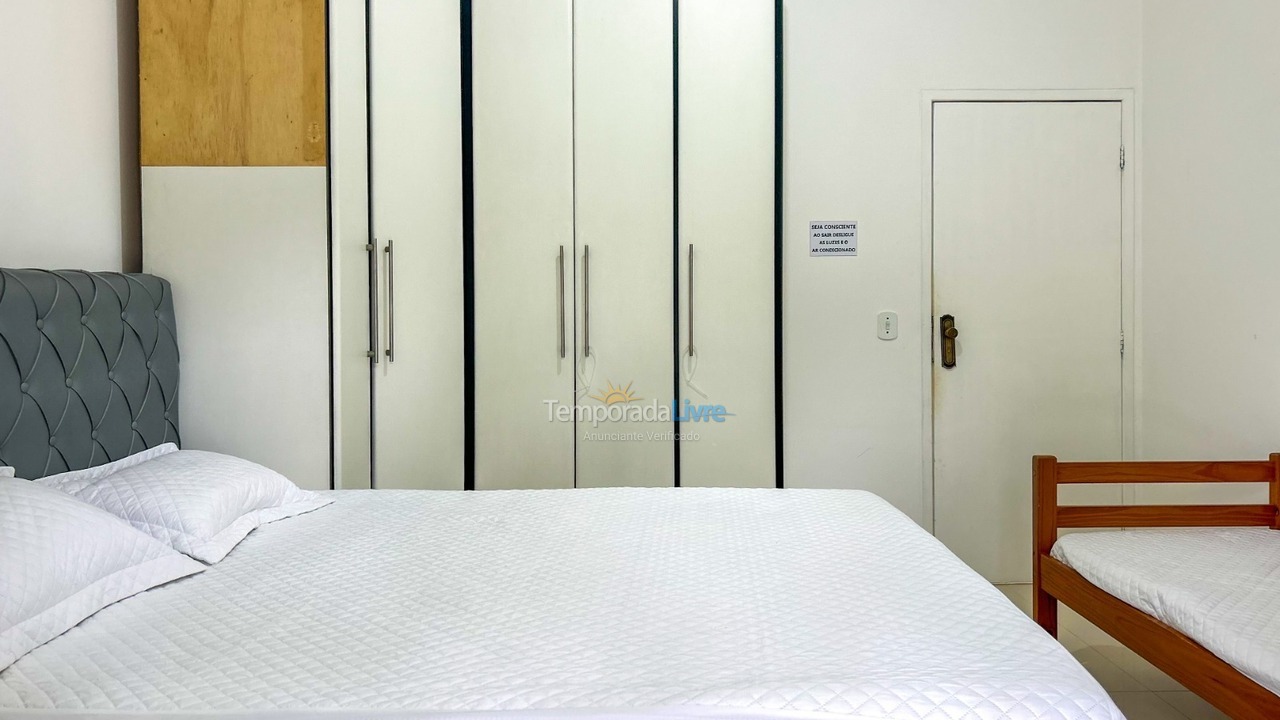 Casa para aluguel de temporada em Bertioga (Guaratuba)