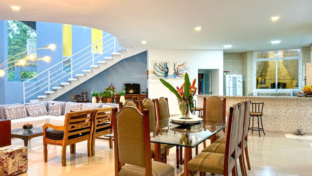 Casa para aluguel de temporada em Bertioga (Guaratuba)