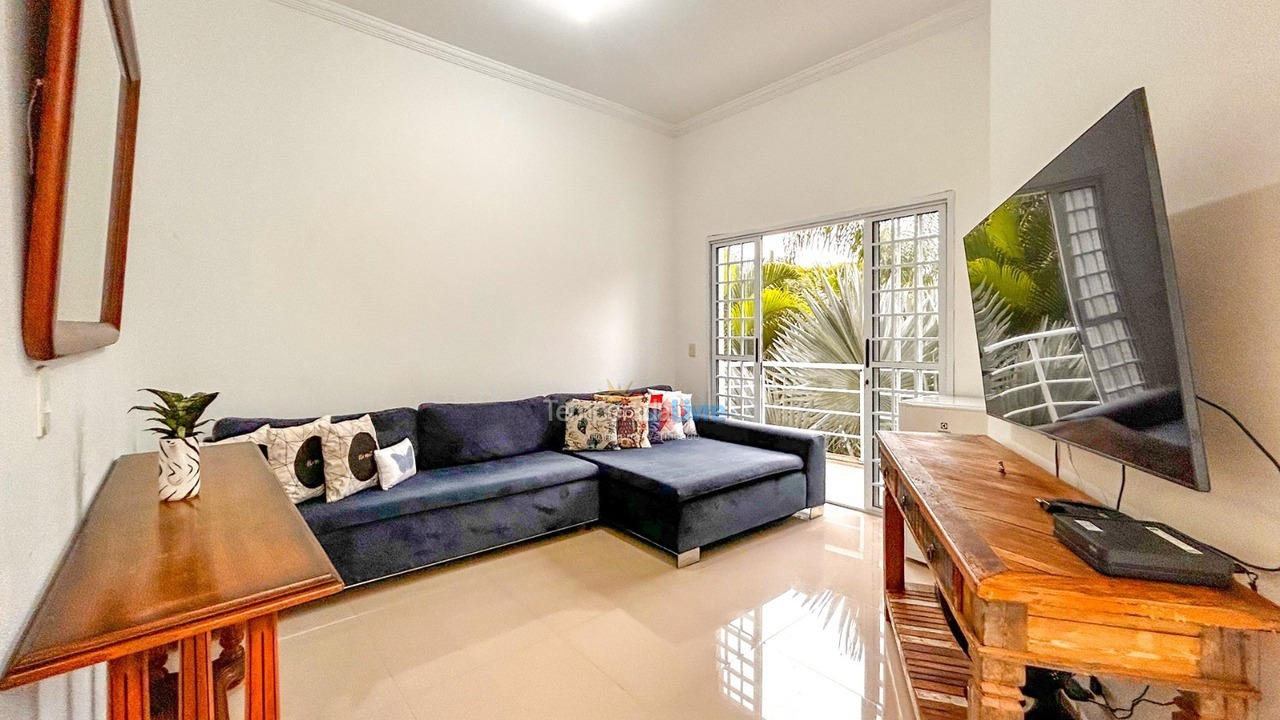 Casa para aluguel de temporada em Bertioga (Guaratuba)