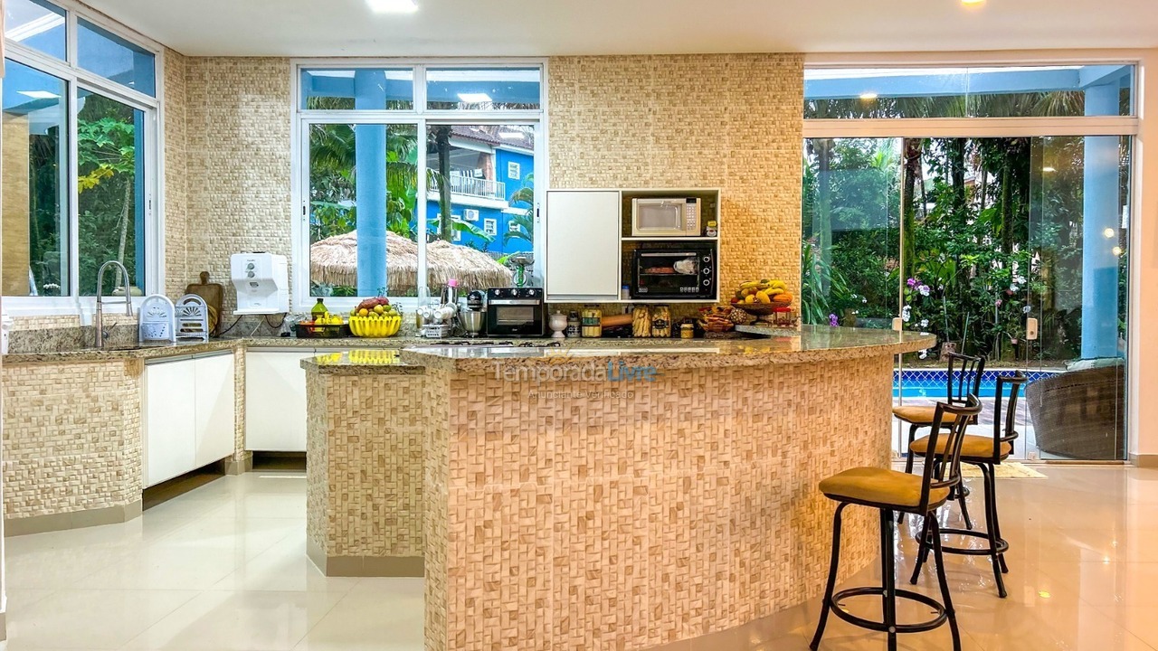 Casa para aluguel de temporada em Bertioga (Guaratuba)