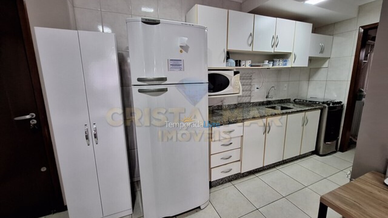 Apartamento para alquiler de vacaciones em Bombinhas (Praia de Bombas)
