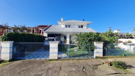 Casa para alugar em Garopaba - Centro