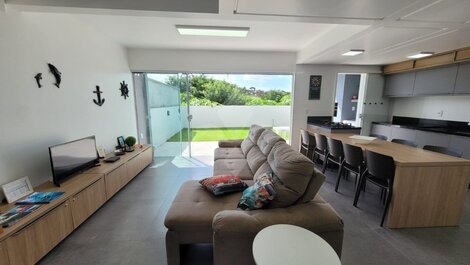 Casa Temporada p/ 9 pessoas no bairro Ambrósio em Garopaba/SC