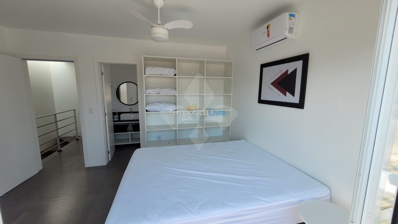 Casa para aluguel de temporada em Garopaba (Ambrosio)