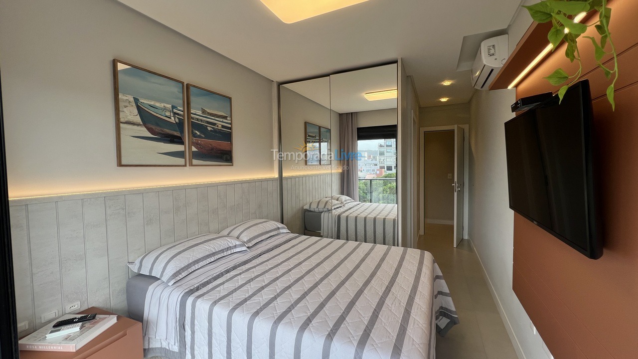 Apartamento para aluguel de temporada em Bombinhas (Canto Grande)