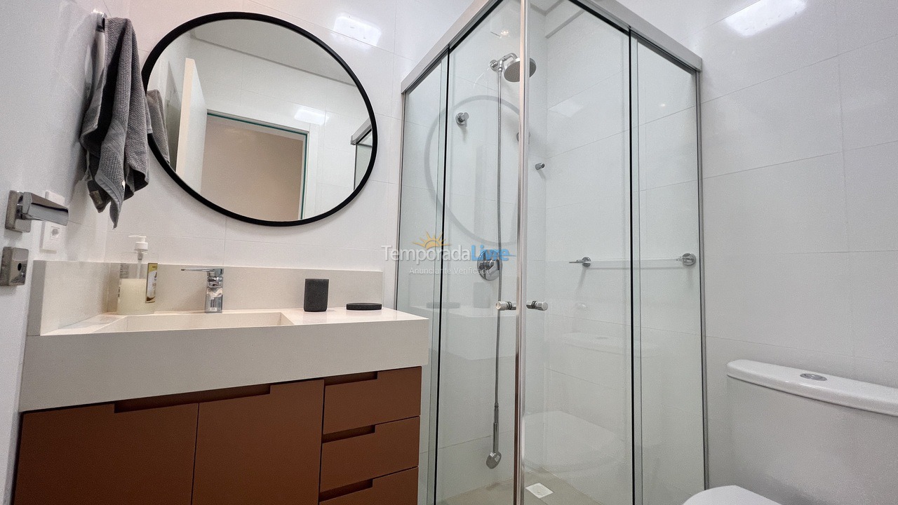 Apartamento para aluguel de temporada em Bombinhas (Canto Grande)