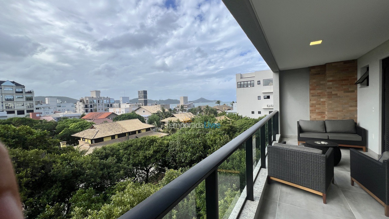 Apartamento para aluguel de temporada em Bombinhas (Canto Grande)