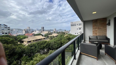 COBERTURA DUPLEX A 50M DA PRAIA