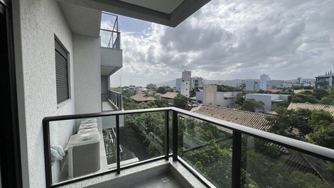 COBERTURA DUPLEX A 50M DA PRAIA