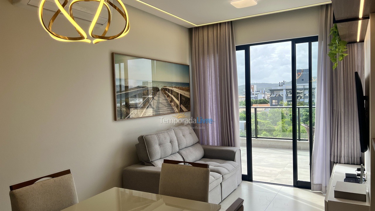 Apartamento para aluguel de temporada em Bombinhas (Canto Grande)