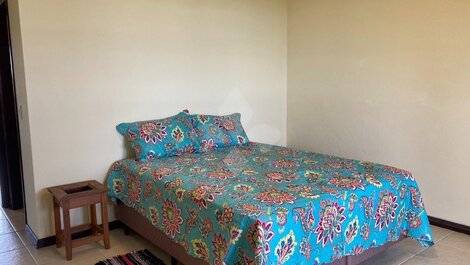 Casa p/ até 20 pessoas com 6 suítes a beira mar na Praia da Ferrugem