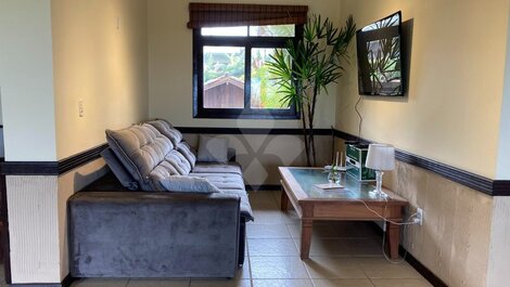 Casa p/ até 20 pessoas com 6 suítes a beira mar na Praia da Ferrugem