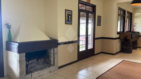 Casa p/ até 20 pessoas com 6 suítes a beira mar na Praia da Ferrugem