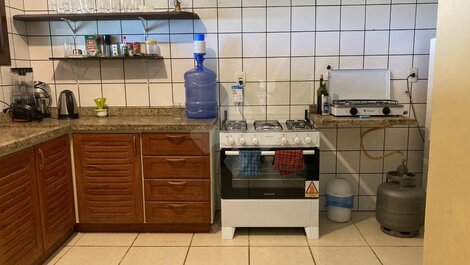 Casa p/ até 20 pessoas com 6 suítes a beira mar na Praia da Ferrugem