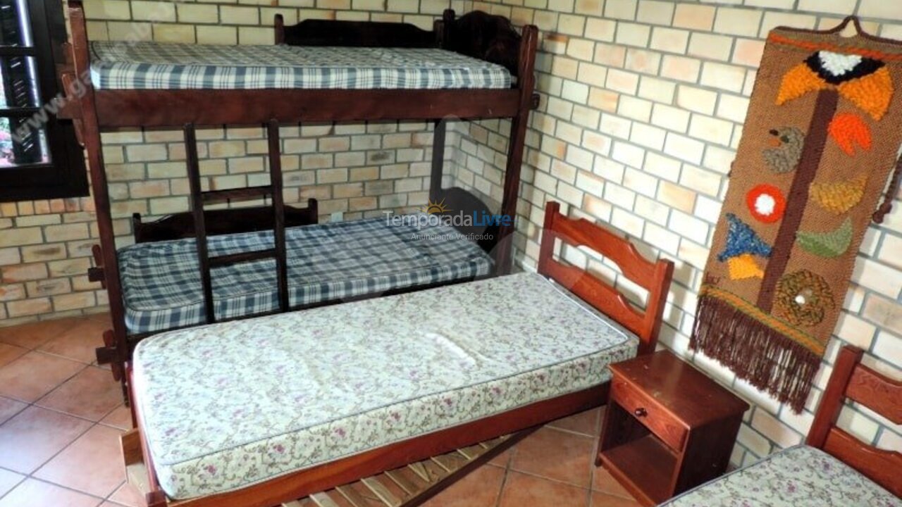 Casa para alquiler de vacaciones em Garopaba (Centro)