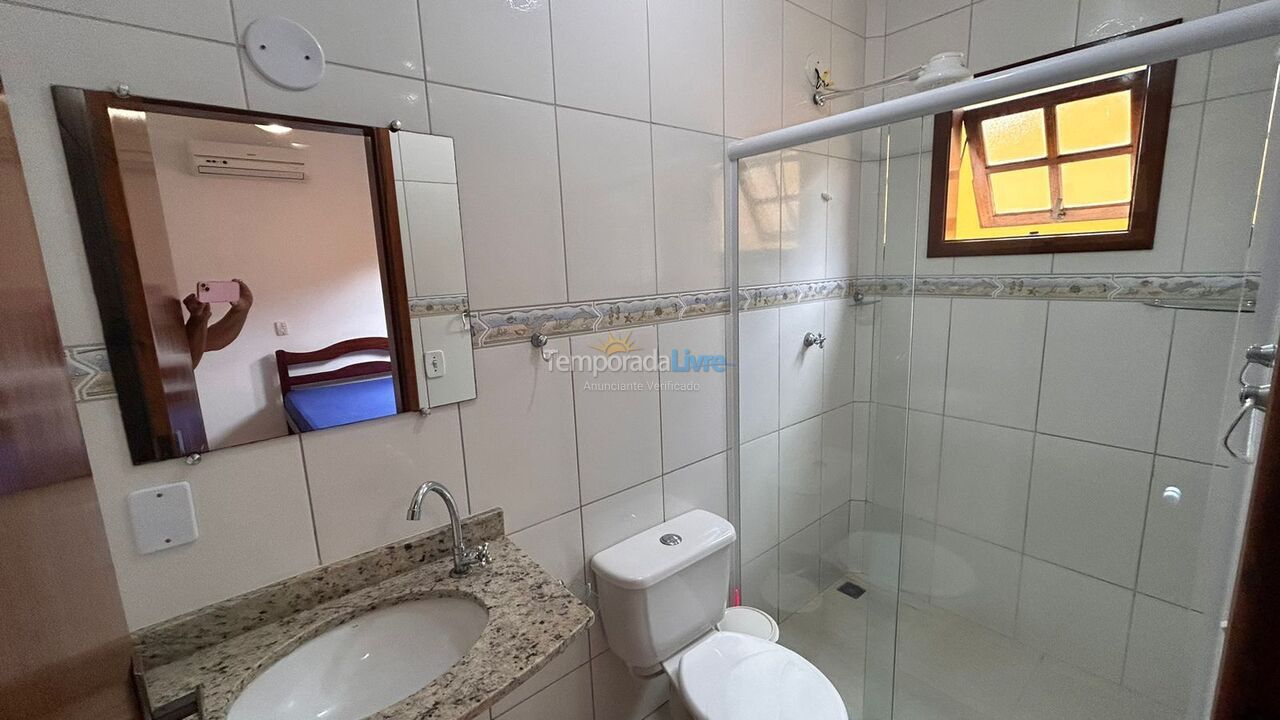 Casa para aluguel de temporada em Ubatuba (Enseada)