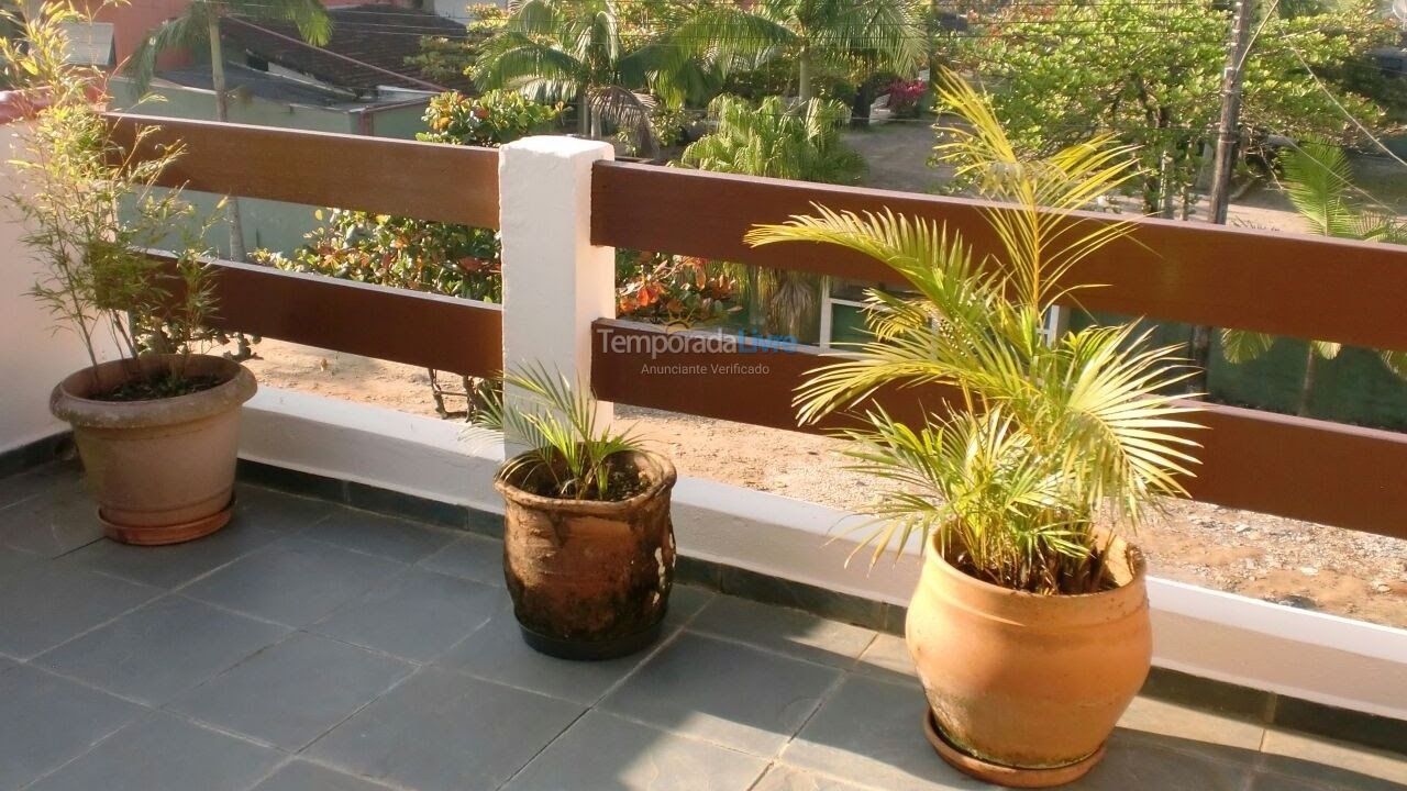 Casa para aluguel de temporada em Ubatuba (Lagoinha)