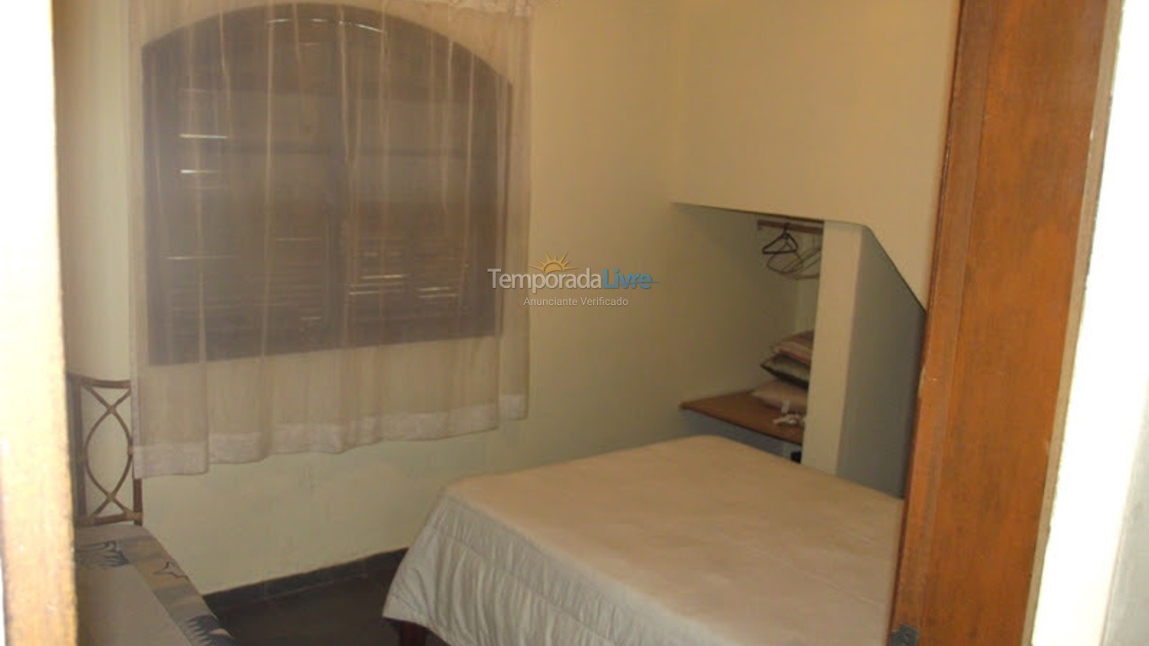 Casa para aluguel de temporada em Ubatuba (Lagoinha)