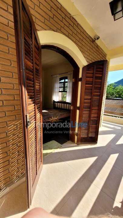 Casa para aluguel de temporada em Ubatuba (Lagoinha)