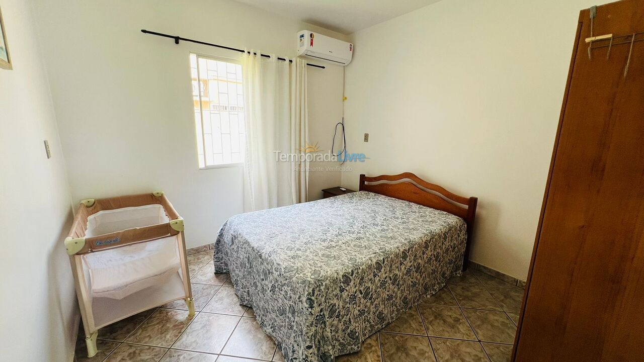Casa para alquiler de vacaciones em Bombinhas (Canto Grande)