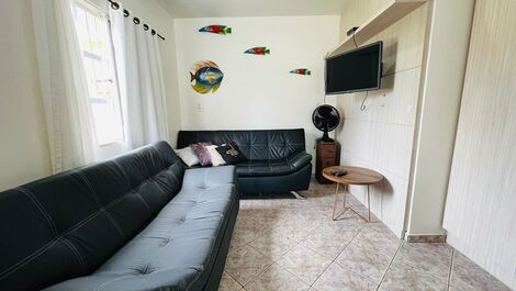 Casa de 05 habitaciones a 100m de la playa de Canto Grande