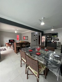 Espetacular casa de férias em Caraguatatuba