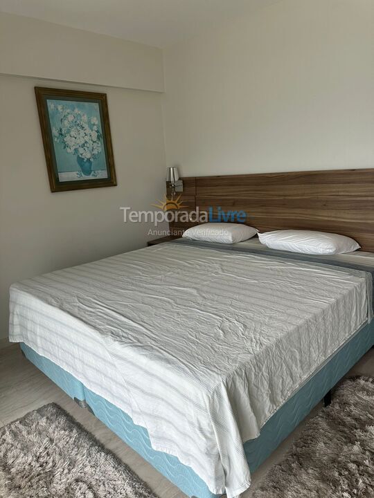 Apartamento para aluguel de temporada em Balneário Camboriú (Praia Central)