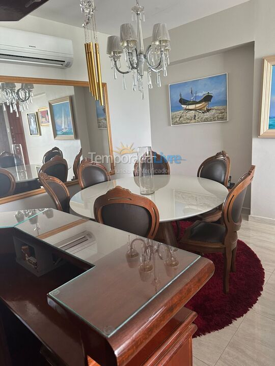 Apartamento para aluguel de temporada em Balneário Camboriú (Praia Central)