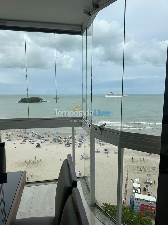 Apartamento para aluguel de temporada em Balneário Camboriú (Praia Central)