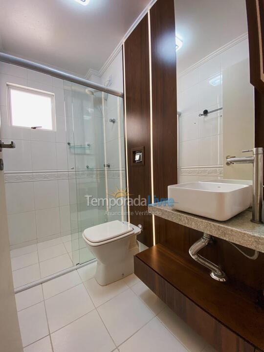 Apartamento para alquiler de vacaciones em Itapema (Meia Praia)