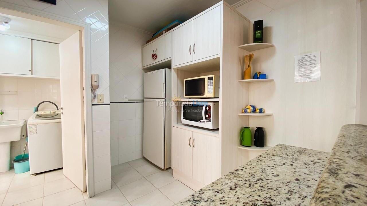 Apartamento para alquiler de vacaciones em Itapema (Meia Praia)