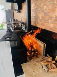 HERMOSA Y ACOGEDORA CASA