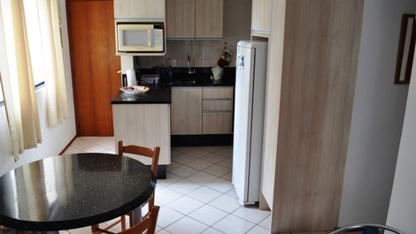 Apartamento Centro Comercial Ingleses a 50 metros de la playa.