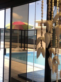 COBERTURA COM PISCINA BOMBINHAS PRÓX MAR