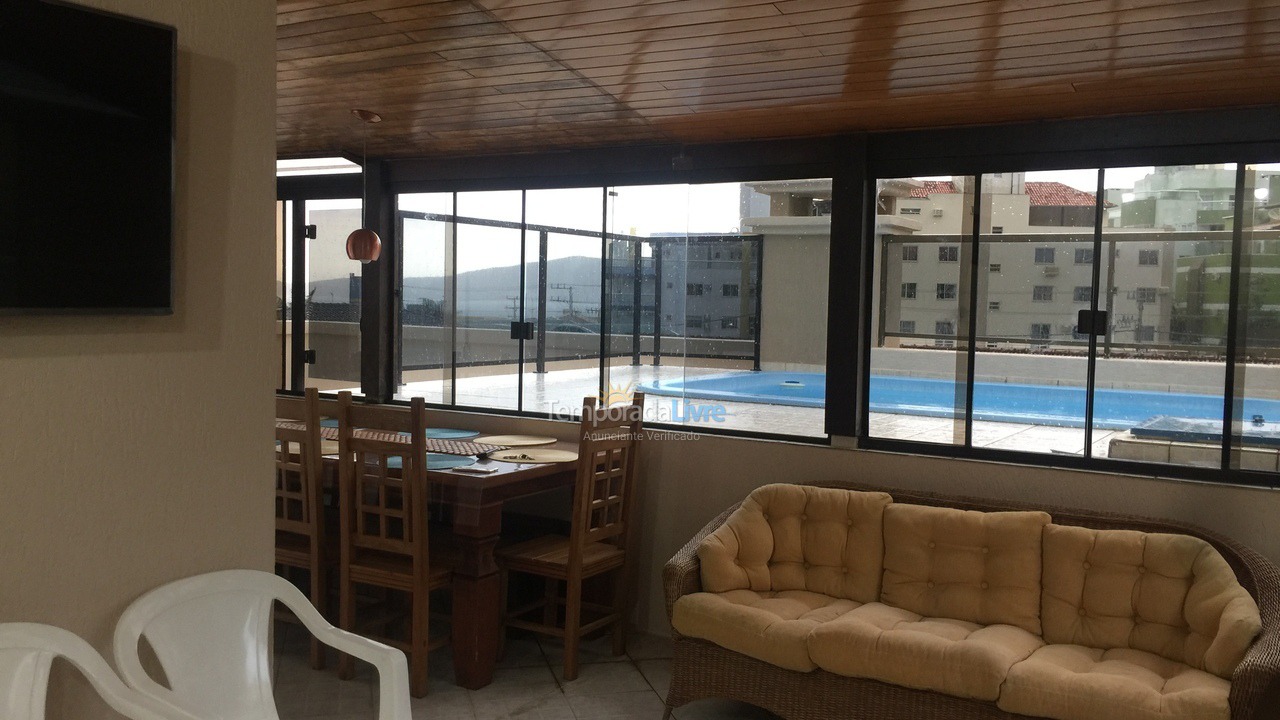 Apartamento para aluguel de temporada em Bombinhas (Praia de Bombas)