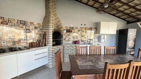 House 200 m from the beach 8 km from Guarajuba