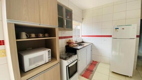 Casa c/ piscina, wifi e churrasqueira, 12 pessoas