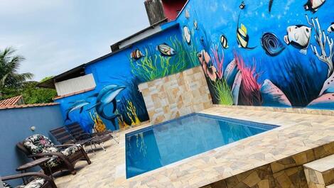 Casa c/ piscina, wifi e churrasqueira, 12 pessoas