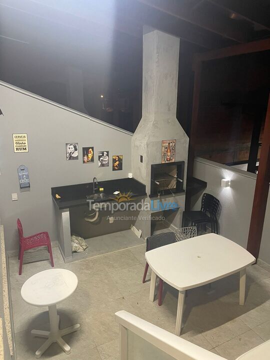 Casa para alquiler de vacaciones em São Francisco do Sul (Prainha)