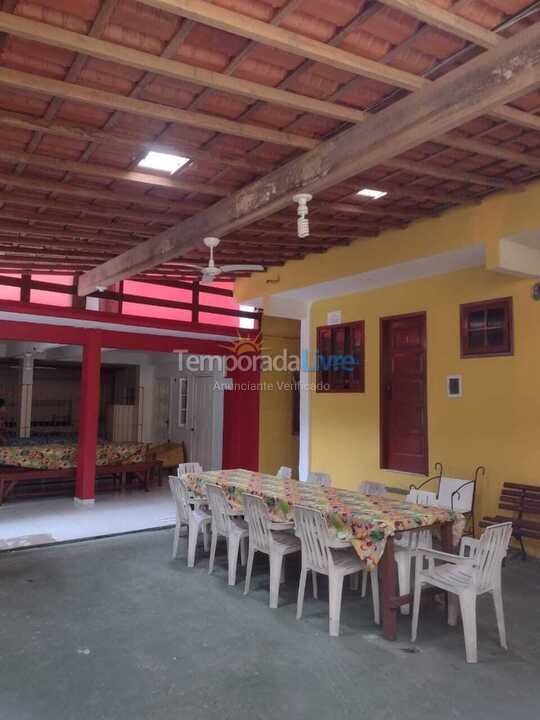 Casa para aluguel de temporada em Cabo Frio (Praia do Forte)