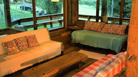 Casa para hasta 9 personas frente a Praia da Ferrugem en Garopaba/SC