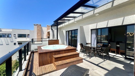 PENTHOUSE 50 METERS FROM THE BEACH